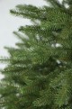 Gałązki PE choinki sztucznej Świerk Naturalny PE na pniu. Gałązki PE realistycznie odzwierciedlają prawdziwe gałązki świerkowe. Choinka sztuczna Świerk Naturalny PE na pniu 220 cm. Drzewko świąteczne które wygląda jak prawdziwe drzewko z lasu.